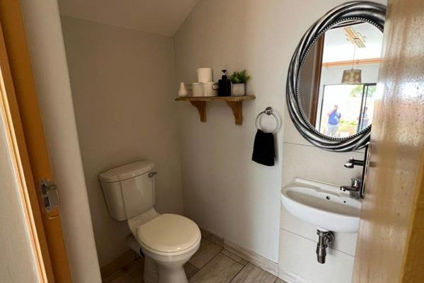 3 Bedroom Property for Sale in Thatchfield Gauteng