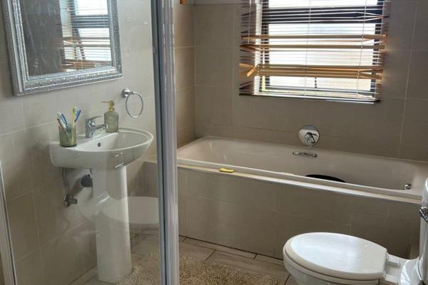 3 Bedroom Property for Sale in Thatchfield Gauteng