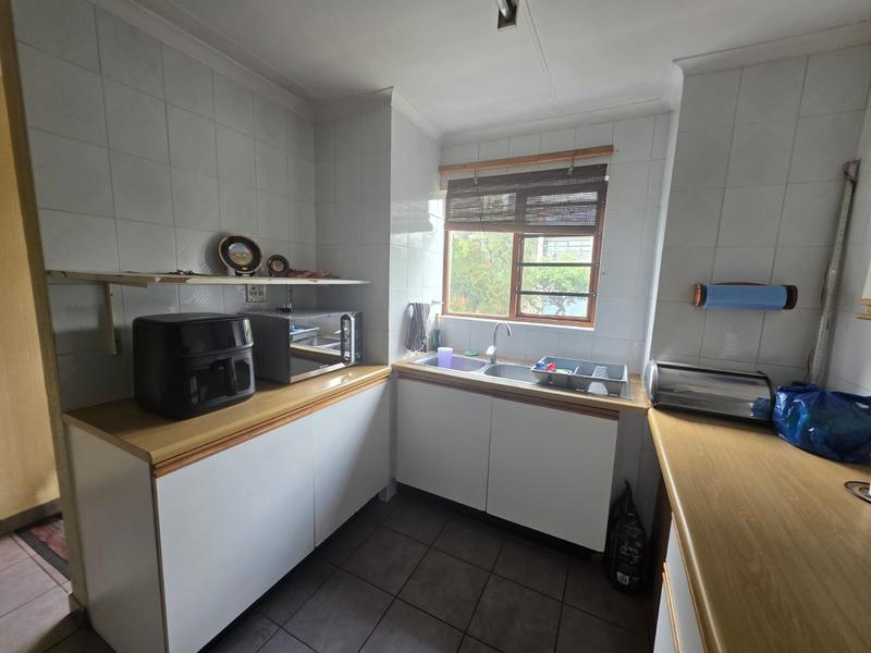 To Let 2 Bedroom Property for Rent in Sunninghill Gauteng