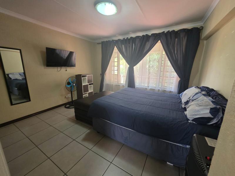 To Let 2 Bedroom Property for Rent in Sunninghill Gauteng