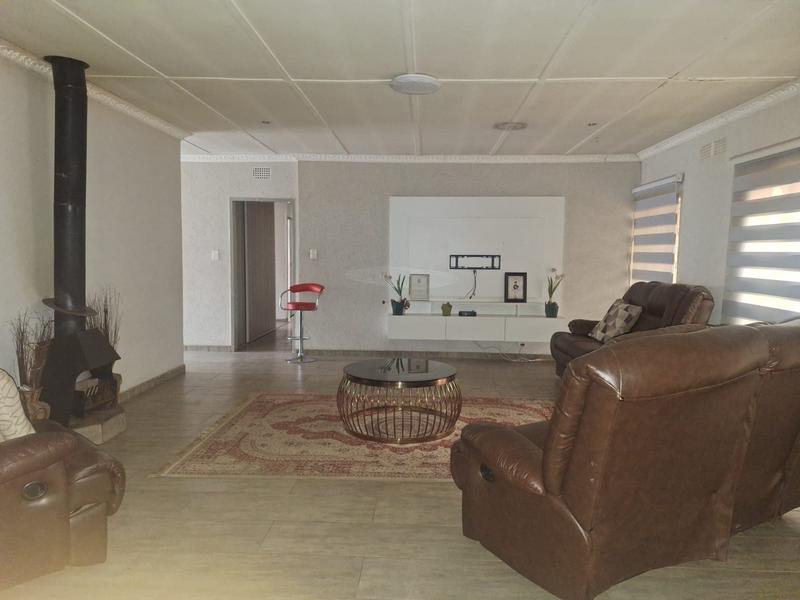 4 Bedroom Property for Sale in Arcon Park Gauteng