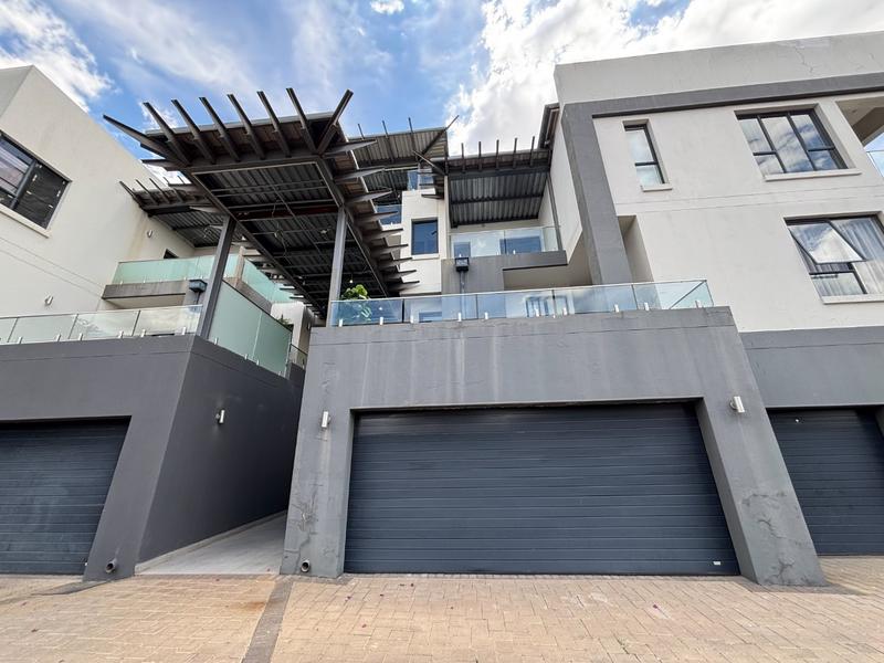 4 Bedroom Property for Sale in Bryanston Gauteng