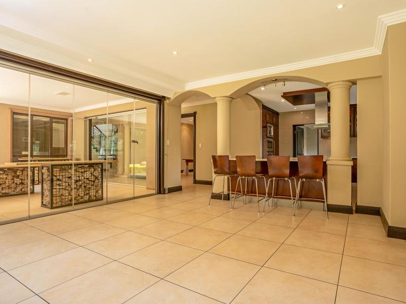 5 Bedroom Property for Sale in The Wilds Gauteng