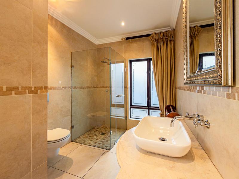 5 Bedroom Property for Sale in The Wilds Gauteng