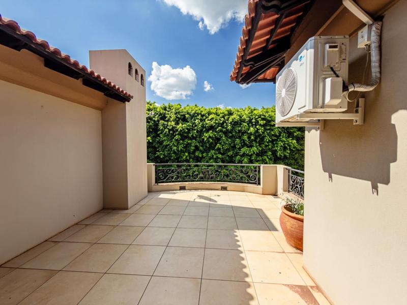 5 Bedroom Property for Sale in The Wilds Gauteng