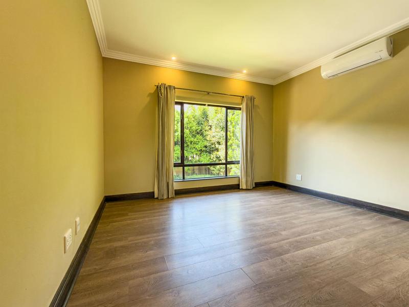 5 Bedroom Property for Sale in The Wilds Gauteng