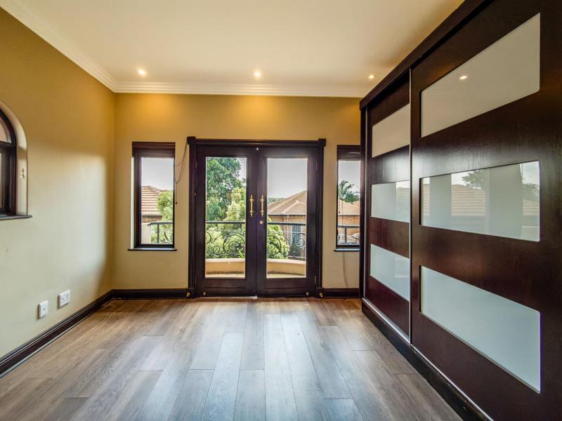 5 Bedroom Property for Sale in The Wilds Gauteng