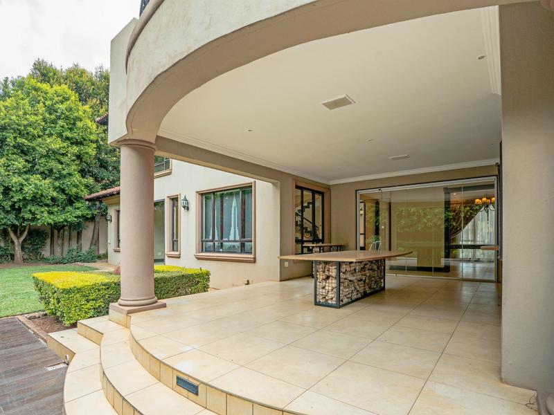 5 Bedroom Property for Sale in The Wilds Gauteng