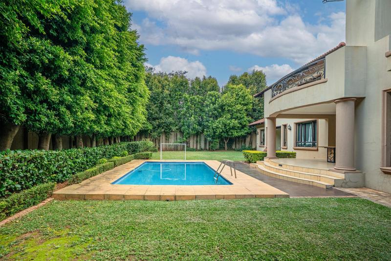 5 Bedroom Property for Sale in The Wilds Gauteng