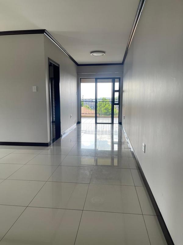 To Let 1 Bedroom Property for Rent in Fourways Gauteng