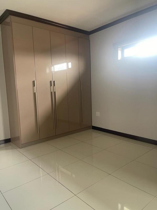 To Let 1 Bedroom Property for Rent in Fourways Gauteng