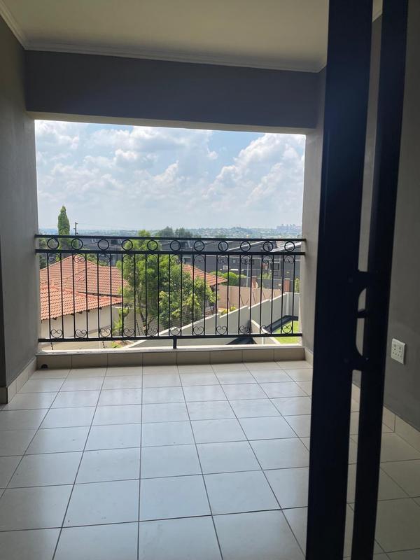 To Let 1 Bedroom Property for Rent in Fourways Gauteng