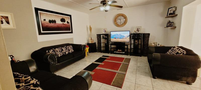 3 Bedroom Property for Sale in Vanderbijlpark CW 4 Gauteng