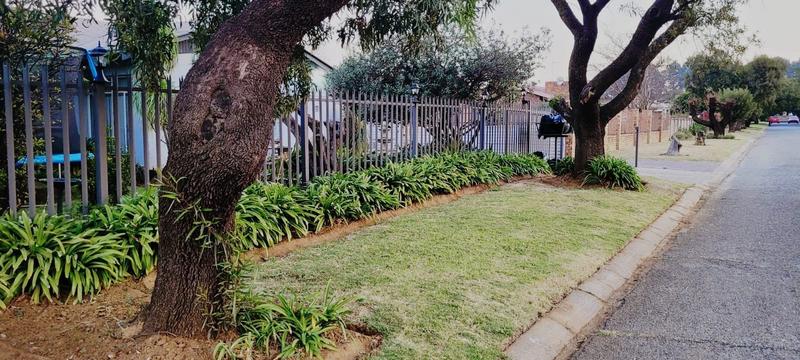 3 Bedroom Property for Sale in Vanderbijlpark CW 4 Gauteng