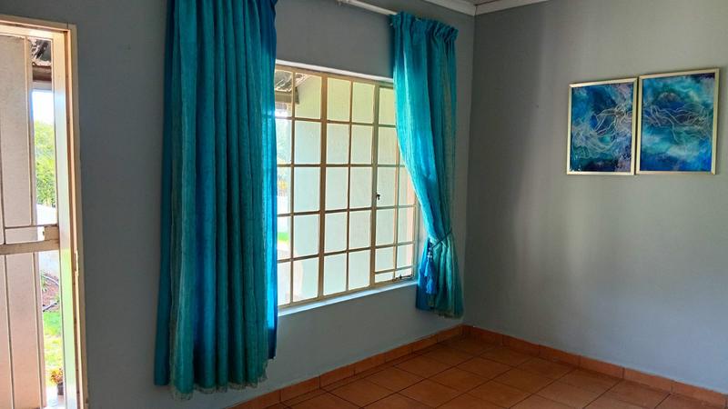 11 Bedroom Property for Sale in Glen Donald A H Gauteng