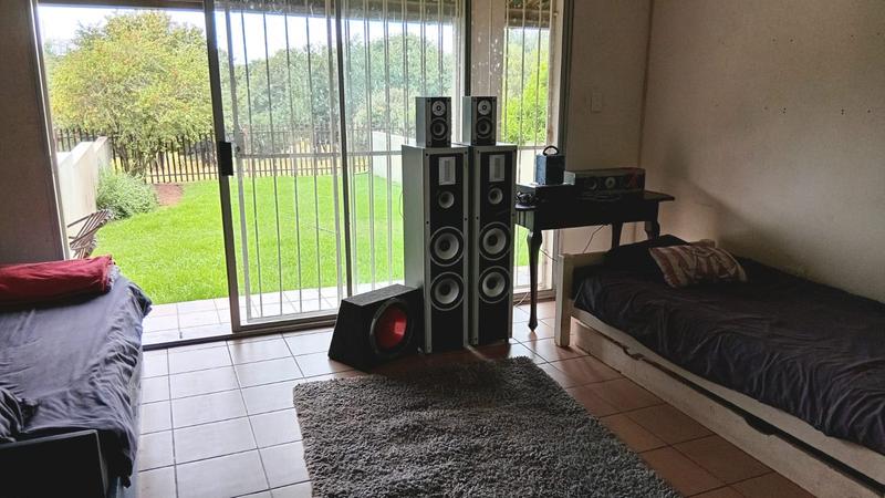 11 Bedroom Property for Sale in Glen Donald A H Gauteng