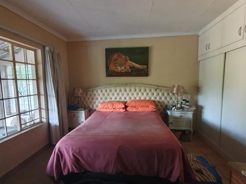 11 Bedroom Property for Sale in Glen Donald A H Gauteng