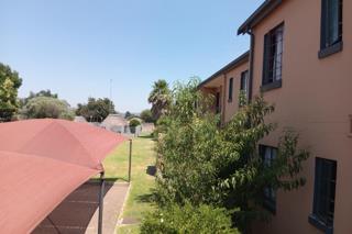 2 Bedroom Property for Sale in Albemarle Gauteng