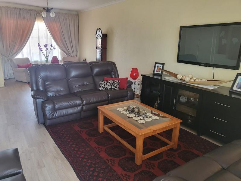 1 Bedroom Property for Sale in Minnebron Gauteng
