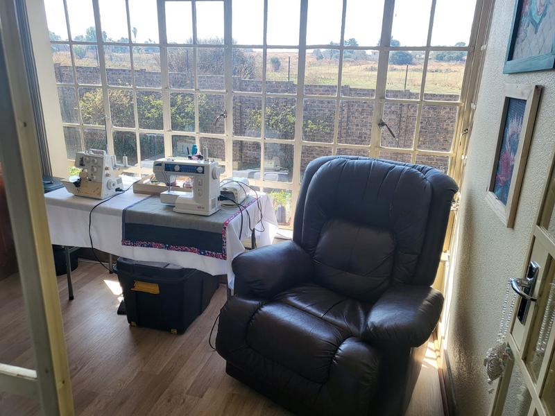 1 Bedroom Property for Sale in Minnebron Gauteng