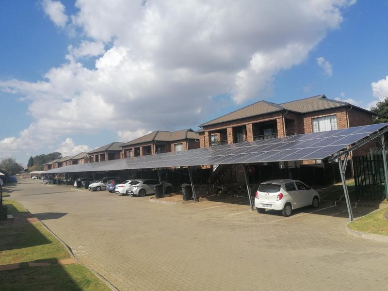 2 Bedroom Property for Sale in Sonneveld Gauteng