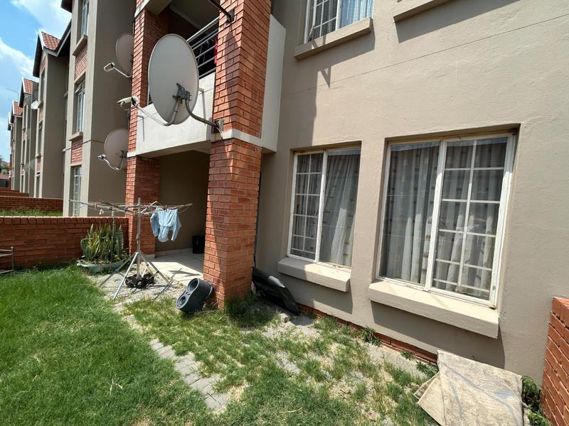 2 Bedroom Property for Sale in Summerfields Estate Gauteng