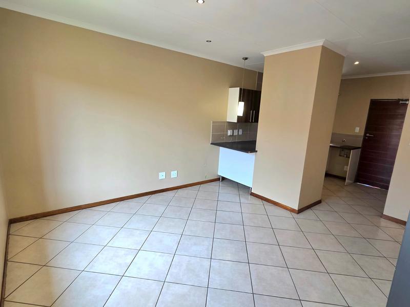 2 Bedroom Property for Sale in Monavoni Gauteng