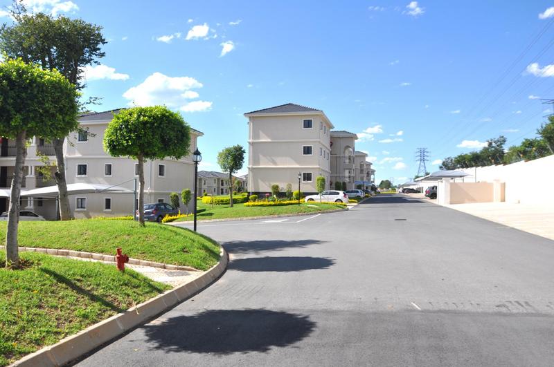 To Let 2 Bedroom Property for Rent in Craigavon Gauteng