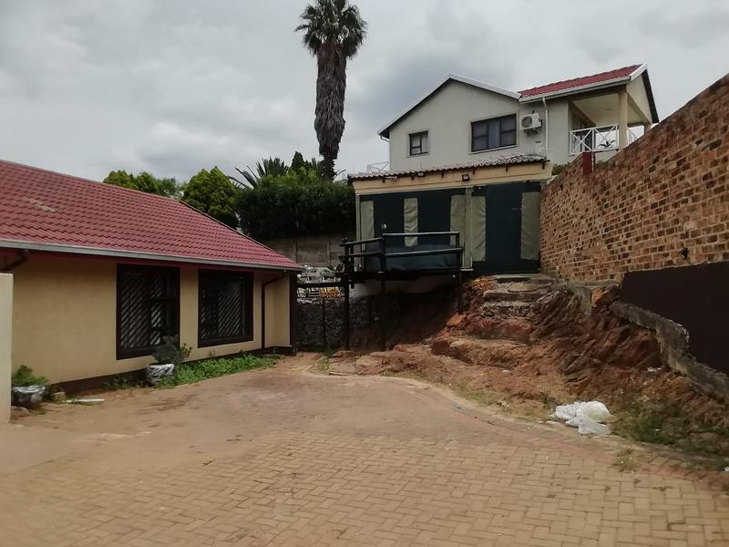 3 Bedroom Property for Sale in Lindhaven Gauteng