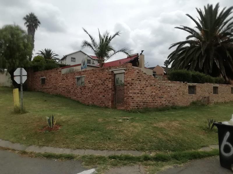 3 Bedroom Property for Sale in Lindhaven Gauteng