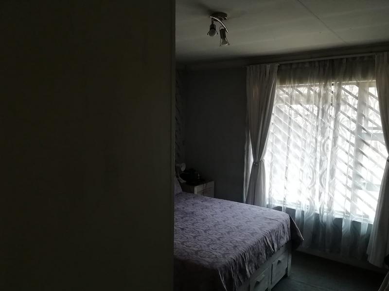 3 Bedroom Property for Sale in Lindhaven Gauteng