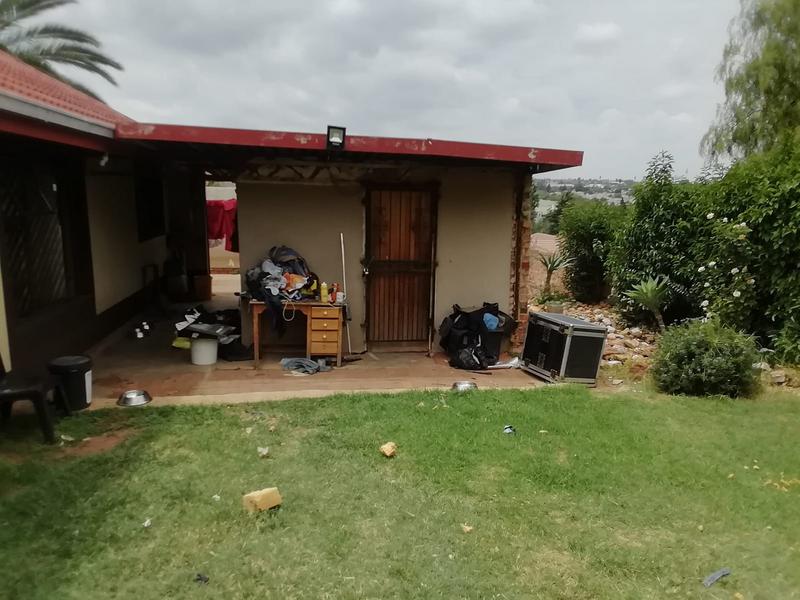 3 Bedroom Property for Sale in Lindhaven Gauteng
