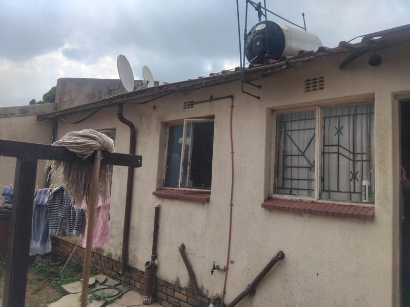 2 Bedroom Property for Sale in Tsakane Gauteng