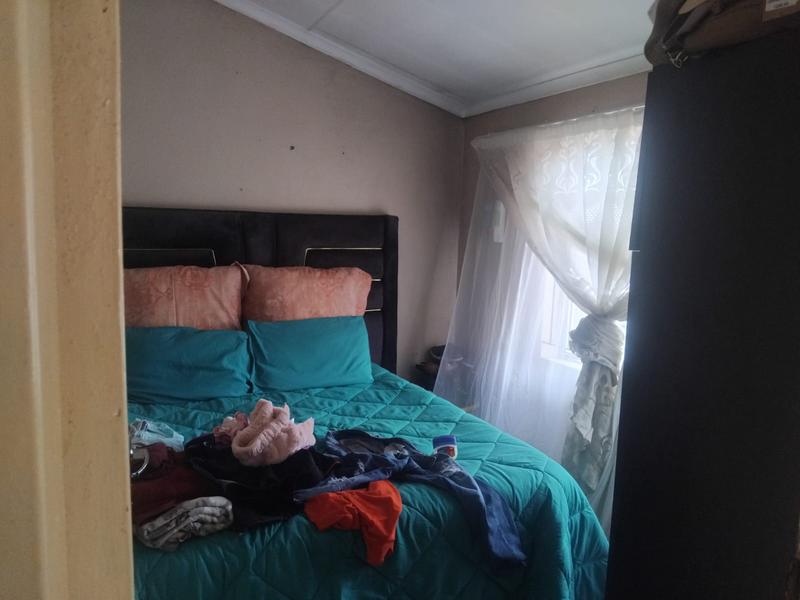 2 Bedroom Property for Sale in Tsakane Gauteng
