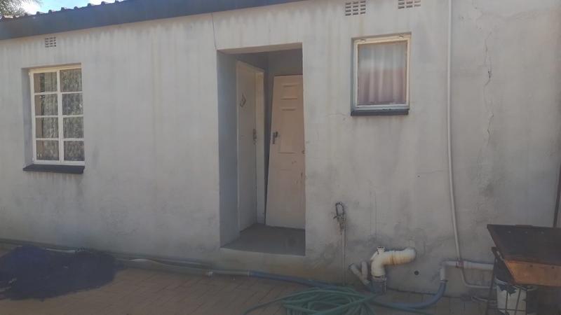 5 Bedroom Property for Sale in Greenhills Gauteng