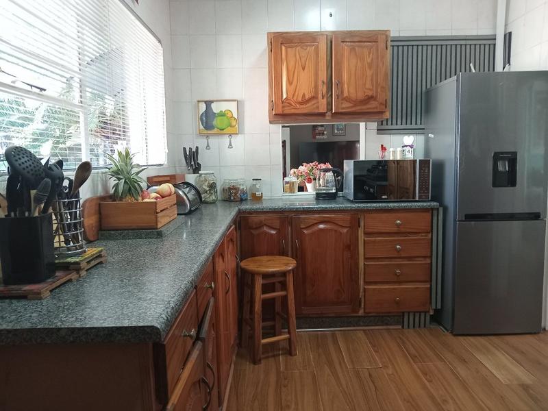 3 Bedroom Property for Sale in Helikonpark Gauteng