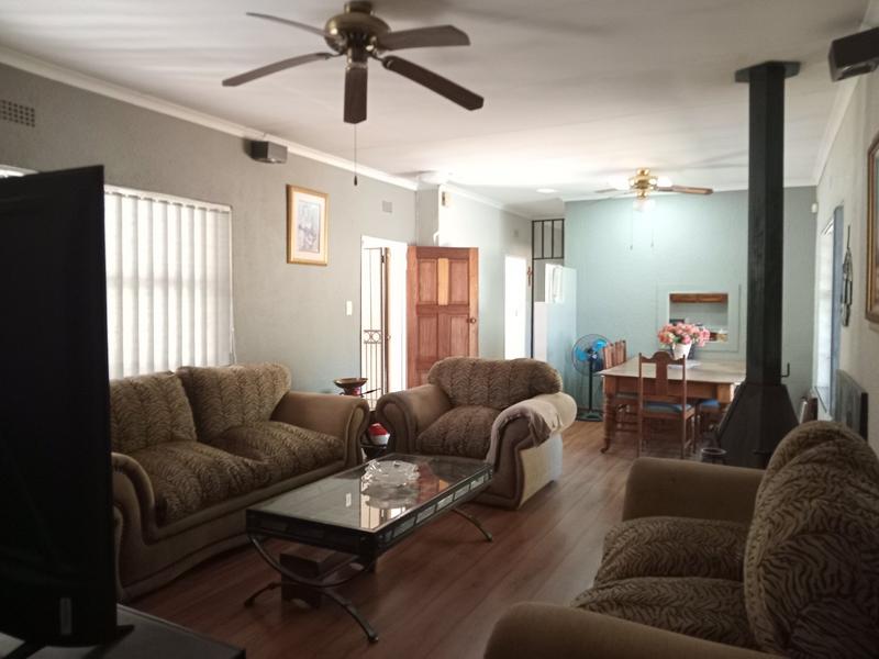 3 Bedroom Property for Sale in Helikonpark Gauteng