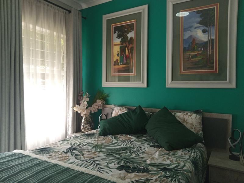 3 Bedroom Property for Sale in Helikonpark Gauteng