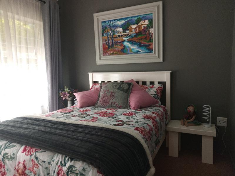 3 Bedroom Property for Sale in Helikonpark Gauteng