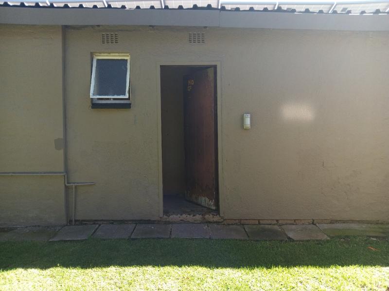 3 Bedroom Property for Sale in Helikonpark Gauteng