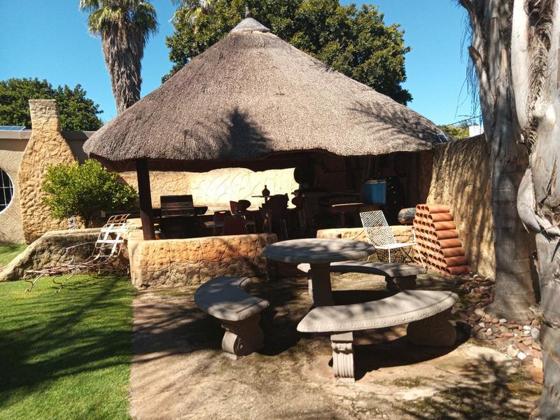 3 Bedroom Property for Sale in Helikonpark Gauteng