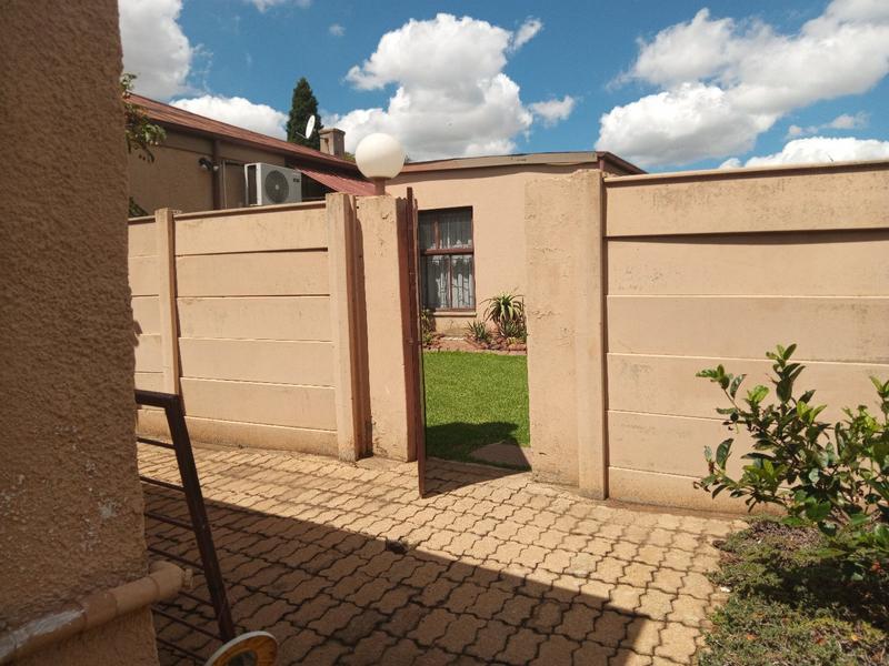 3 Bedroom Property for Sale in Homelake Gauteng