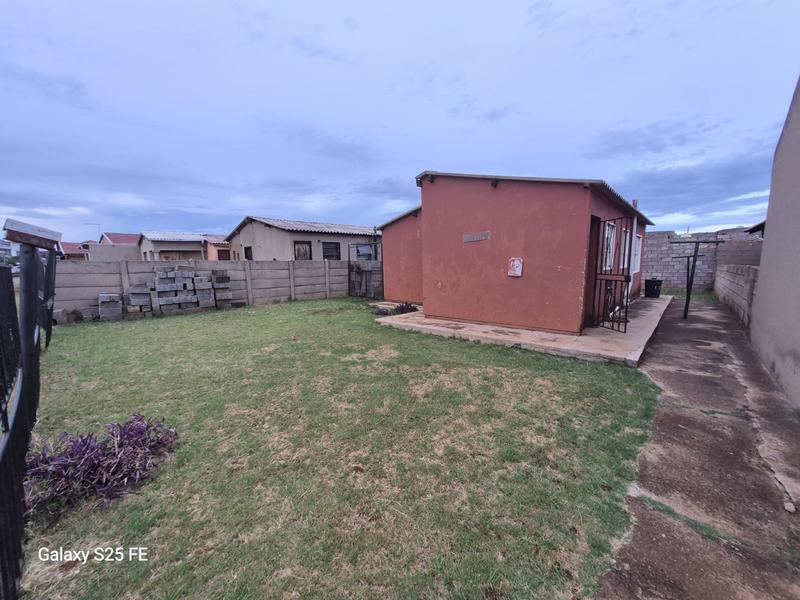 2 Bedroom Property for Sale in Vosloorus Gauteng