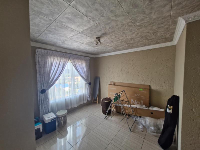 2 Bedroom Property for Sale in Winchester Hills Gauteng