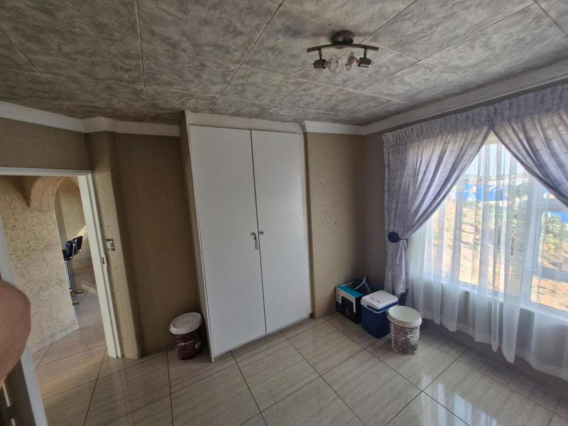 2 Bedroom Property for Sale in Winchester Hills Gauteng