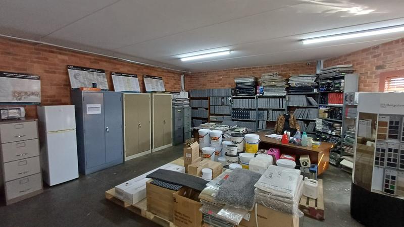 To Let commercial Property for Rent in Rooihuiskraal Gauteng