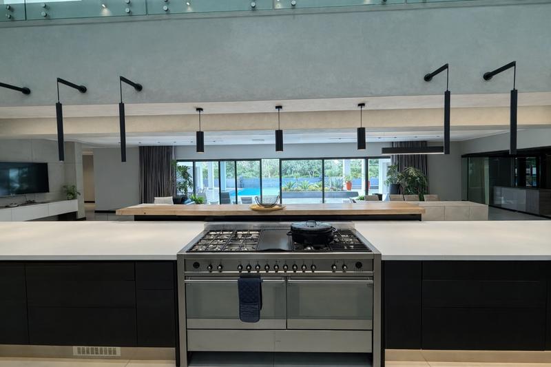 5 Bedroom Property for Sale in Midstream Ridge Gauteng