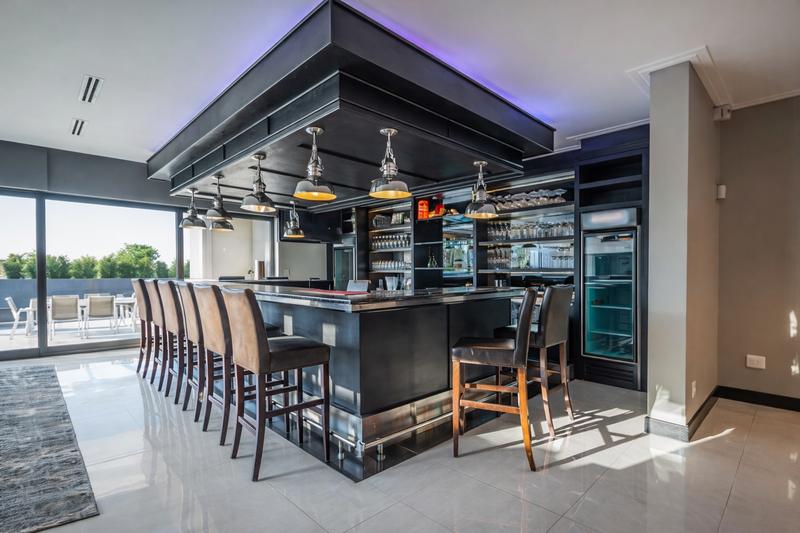 5 Bedroom Property for Sale in Midstream Ridge Gauteng