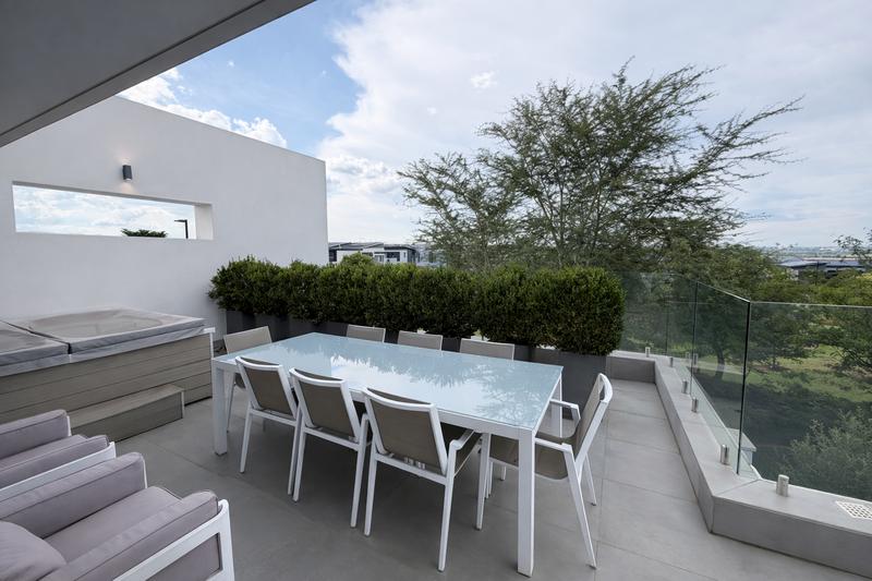 5 Bedroom Property for Sale in Midstream Ridge Gauteng