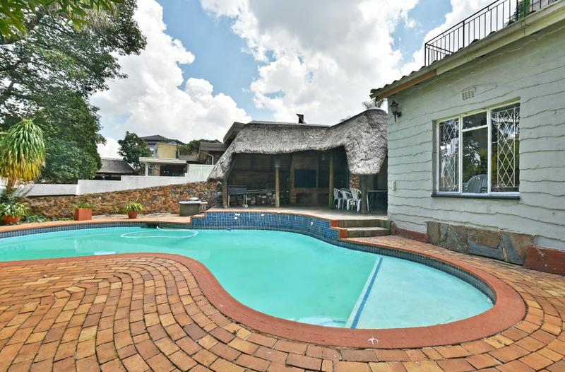 5 Bedroom Property for Sale in Glenvista Gauteng